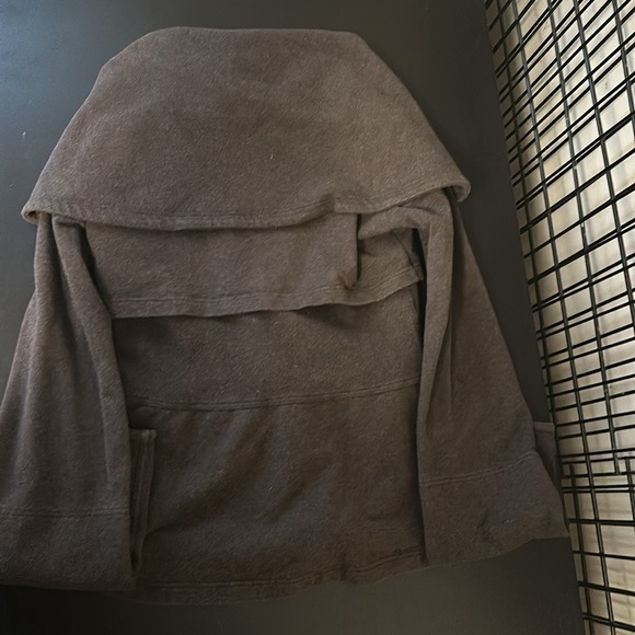 Jacket - Picture 3 of 5